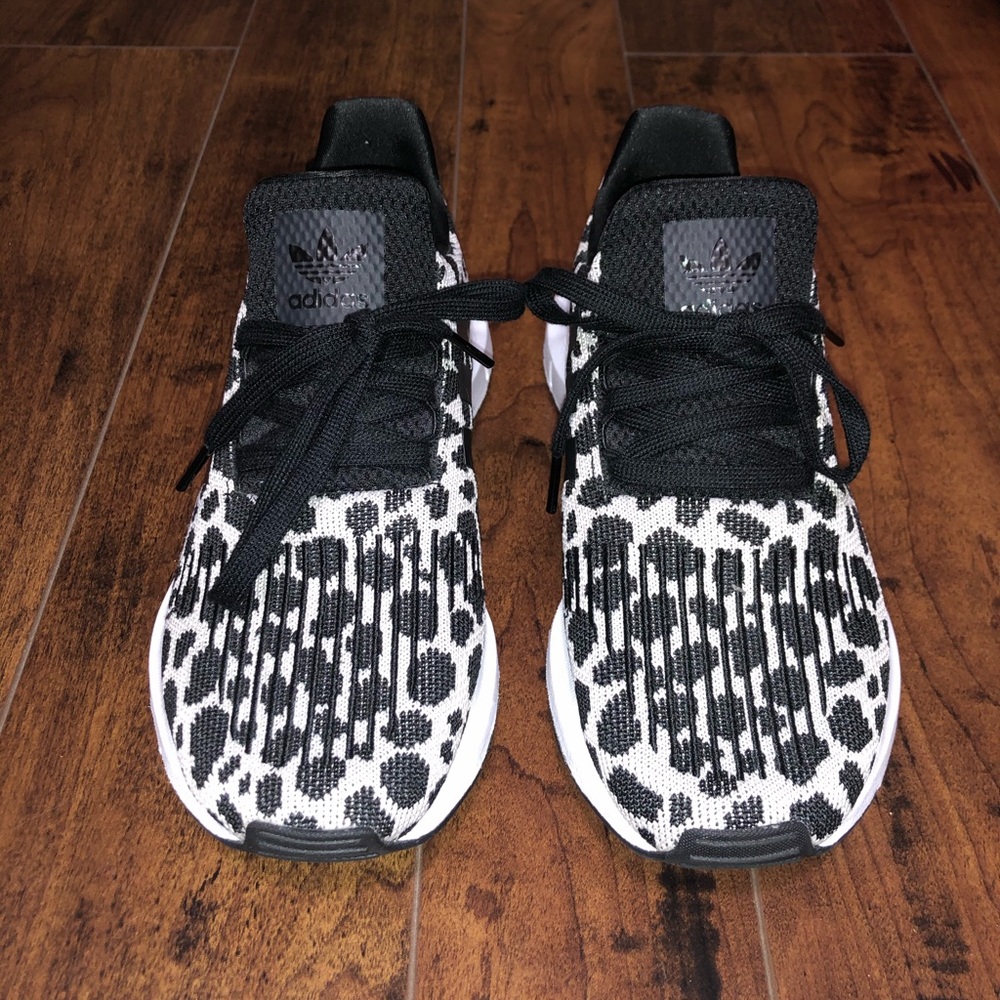 Adidas swift run
